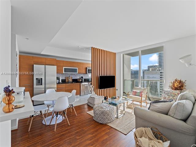 North Tower Vizcayne: Bay Views, Downtown Living