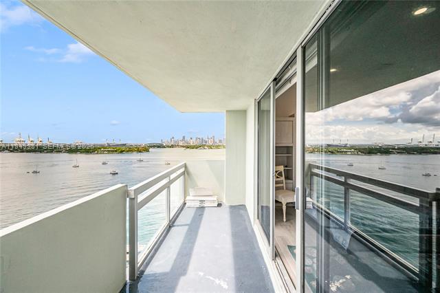 Top Floor Studio At Flamingo South Beach photo 2