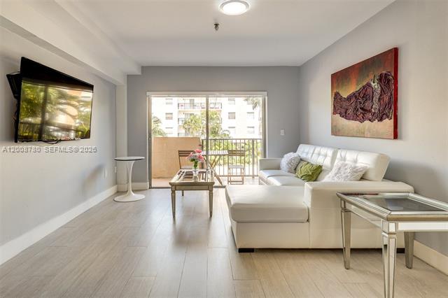 Beachfront Sunny Isles 1BR With Pool Access photo 2