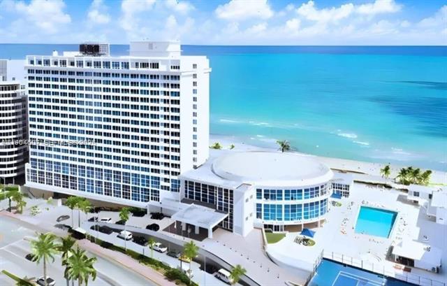 Oceanfront Studio With Direct Beach Access