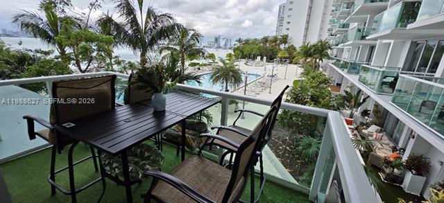 Mirador1000 Bay View 1BR With Balcony photo 2