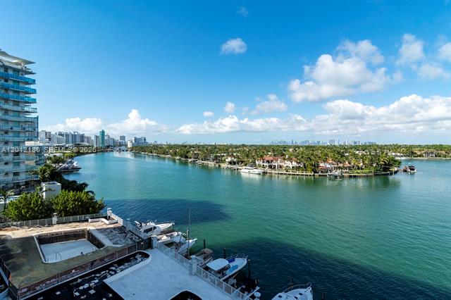 Waterfront 1BR With Spectacular Water Views photo 3