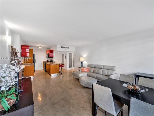 The Decoplage: South Beach Icon, Prime Location photo 3