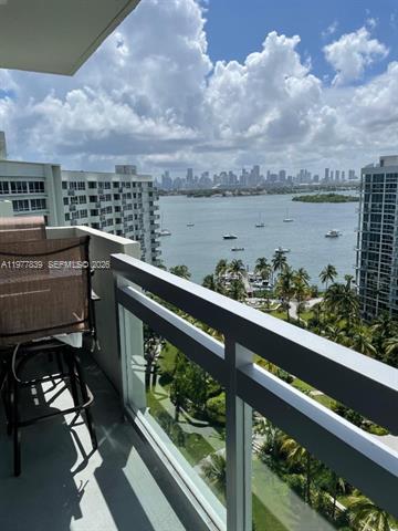 Flamingo Point Bay View With Skyline photo 2