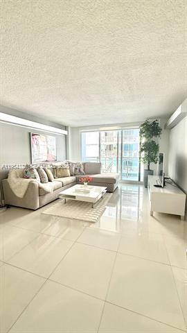 The Collins Oceanfront Miami Beach 1BR photo 3