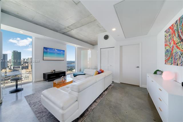 Industrial Style Studio With Bay Views photo 2