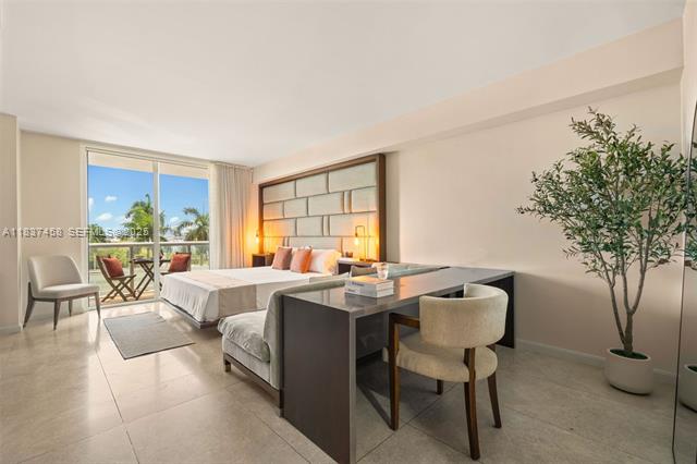 50 Biscayne Studio With Waterfront Views