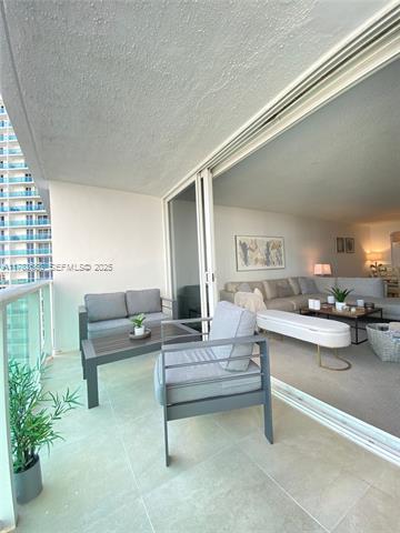 Arlen House East: Designer 2BR Ocean View photo 3