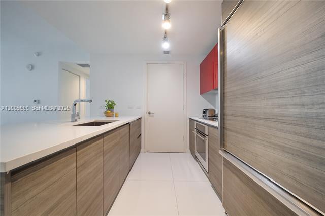 Pininfarina-Designed Condo In Brickell Village photo 3