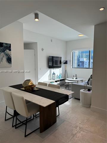 Smart Brickell Modern 1BR With Private Balcony photo 2