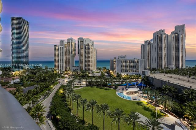 Ocean Views From 14th Floor, Sunny Isles photo 2