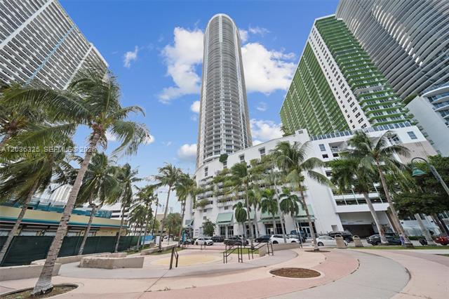 Opera Tower 43rd Floor Bay View Condo