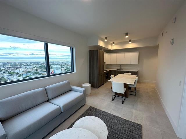 Smart Condo: Modern 1BR With Floor-to-Ceiling Windows photo 3