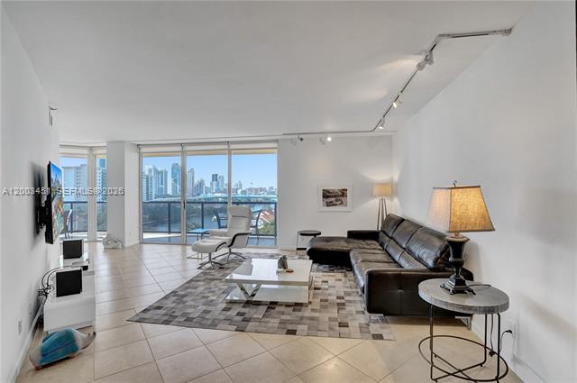 Turnberry Isle Ocean Views, Furnished 2BR photo 2