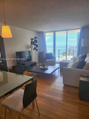 The Mark Brickell: City & Bay Views, June photo 2