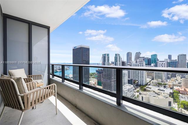 Gale Residences Studio With Ocean Views