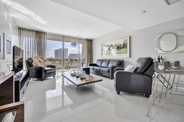 Waterfront Marina Condo With Private Balconies photo 2