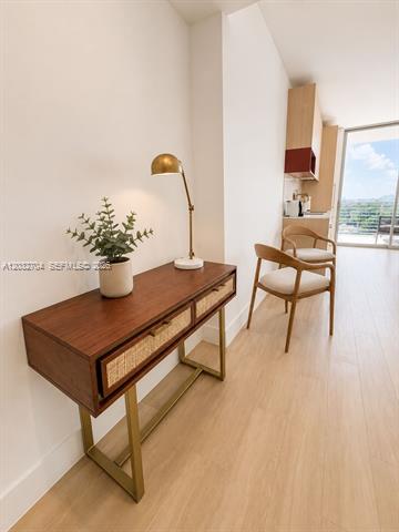 The Standard Midtown: Sunset Balcony Studio photo 2