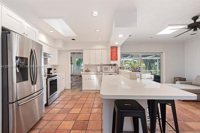 Lakefront Home With Direct Water Access photo 3