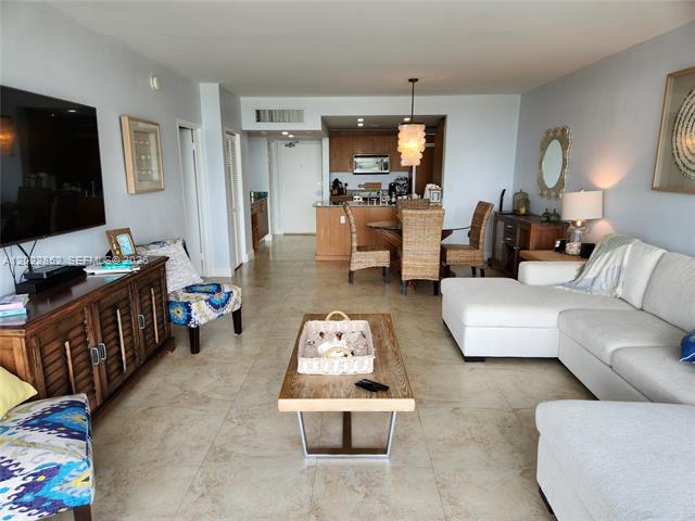 Intracoastal Views, Designer Furnished 1BR photo 3