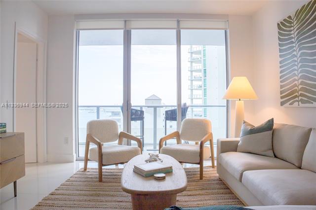 Brickellhouse: Stunning Water Views, Luxury Living