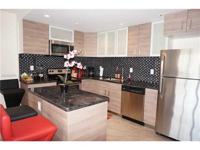 Ocean View 2BR, Sunny Isles Beach Condo