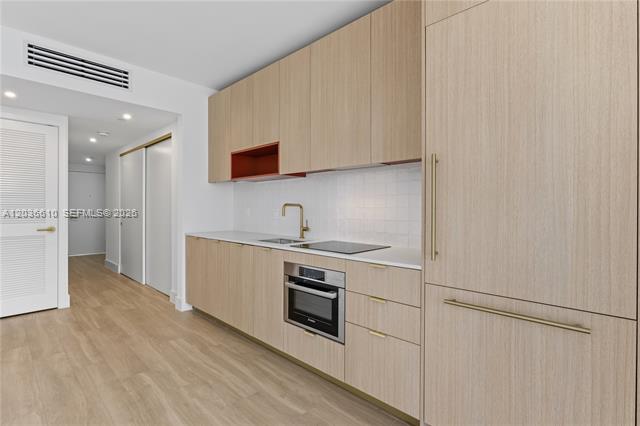 Chic Studio At The Standard Residences Midtown photo 2