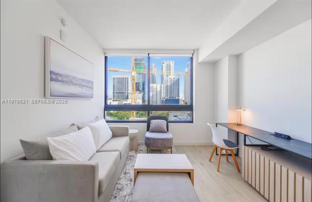 Furnished 1BR In Brand New Downtown Miami Tower