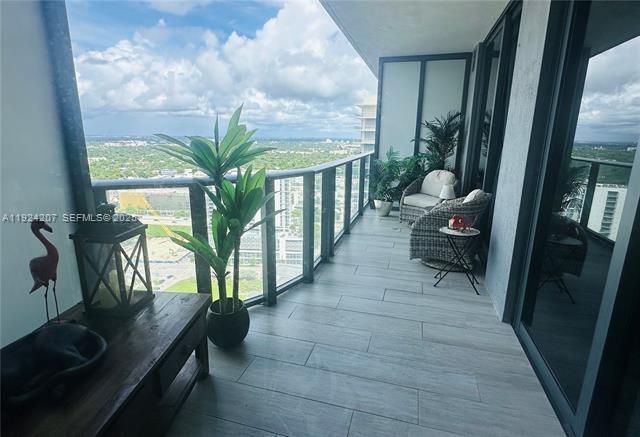 Hyde Midtown 1BR With Den, Resort Amenities