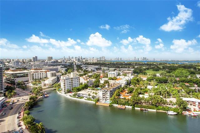 Renovated Club Atlantis With Skyline Views photo 2