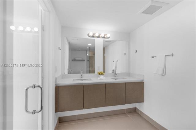 Spacious Miami Beach Condo Near Bal Harbour photo 2