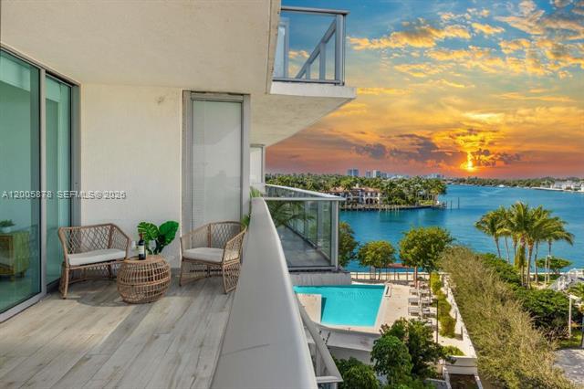 Spacious Miami Beach Condo Near Bal Harbour