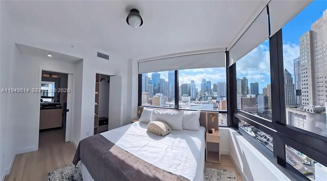 Smart Home District 225 With Downtown Views