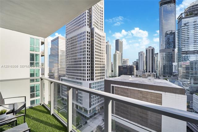 Designer Furnished 2BR At MyBrickell Brickell