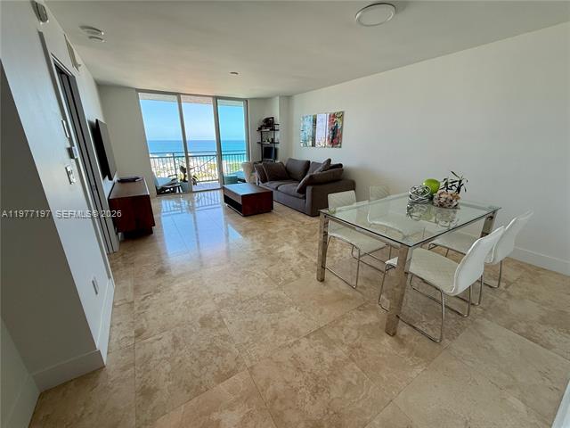 30th Floor Ocean View at Yacht Club Portofino photo 2