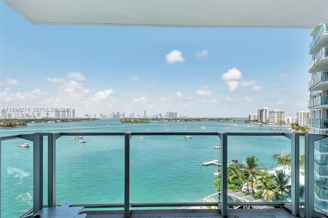 Renovated Waterfront 1BR With Sunset Bay Views photo 3