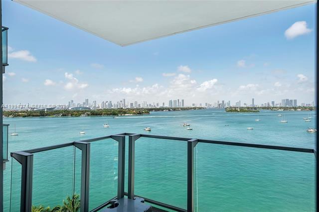 Renovated Waterfront 1BR With Sunset Bay Views photo 2
