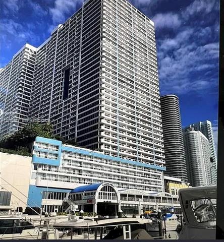 The Grand: Renovated Bay View 2BR Condo photo 3