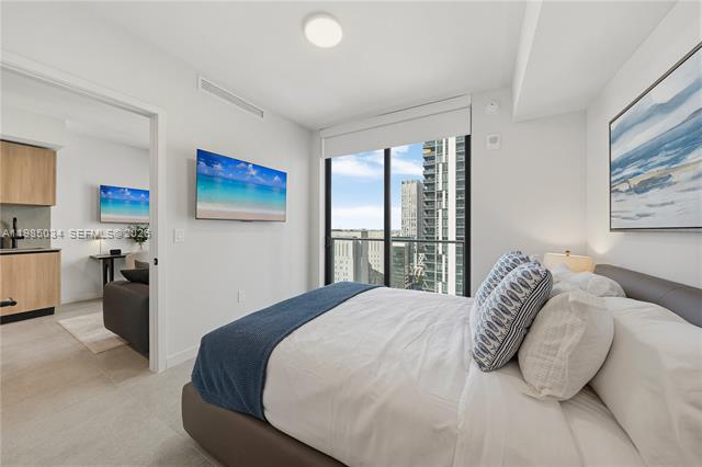 Brand New 501 First: Rooftop Pool & City Views photo 2