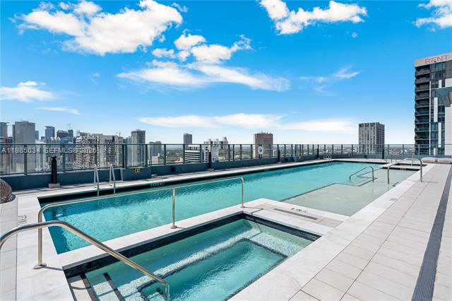 Brand New 501 First: Rooftop Pool & City Views photo 3