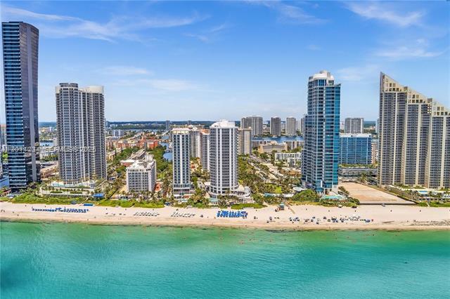 Ocean Pointe DoubleTree: Beachfront 2BR photo 3
