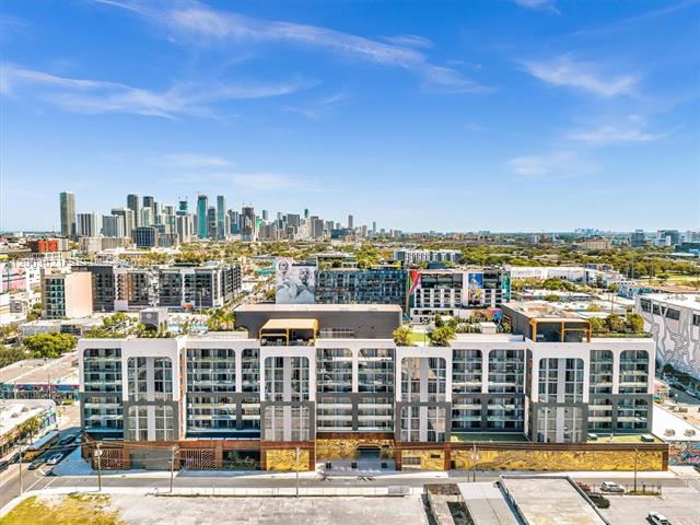 Luxury NoMad Wynwood Studio With Rooftop Pool photo 2