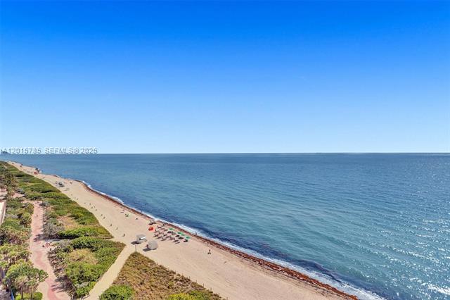 Oceanfront 2BR With Dual Vanity Spa Bath photo 2