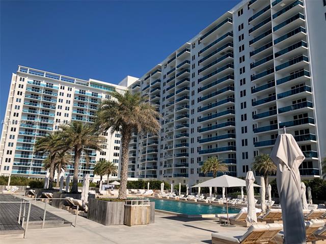 Roney Palace Corner Unit W/ 1Hotel Amenities photo 2