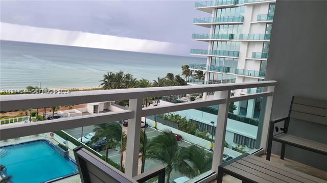 The Collins: Direct Ocean Views, Lapidus Icon photo 3
