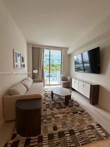 Domus Flats Unit 510 - Modern Miami Living