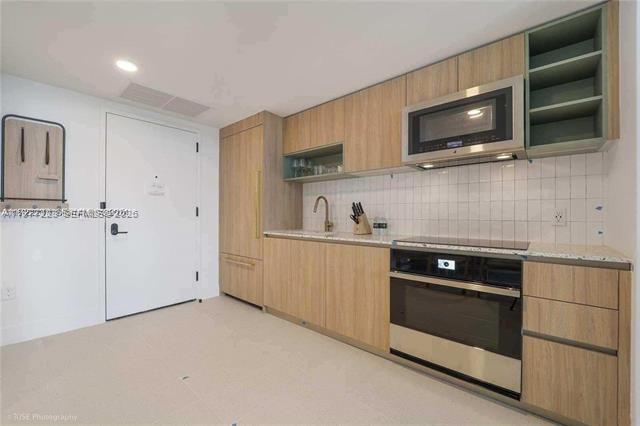 Skyline Views, New Downtown Miami Luxury Condo photo 2