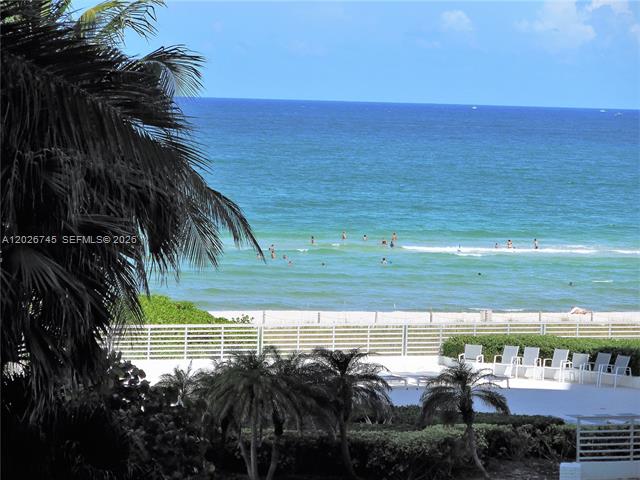 Seacoast: Ocean Views From Every Room