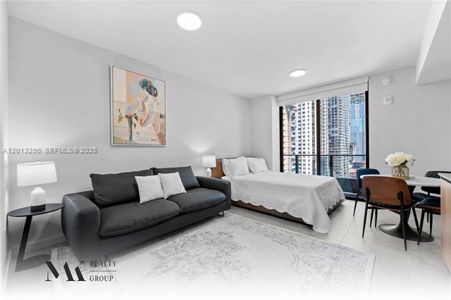 501 Residences: Modern Downtown Studio With City Views photo 3