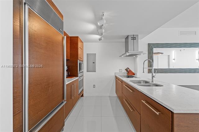 Icon Brickell Waterfront Den With Pool Access photo 3